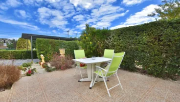 Espacio exterior con vistas al mar Mediterráneo