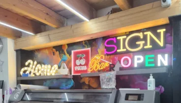 Murales decorativos en vinilo para transformar espacios comerciales