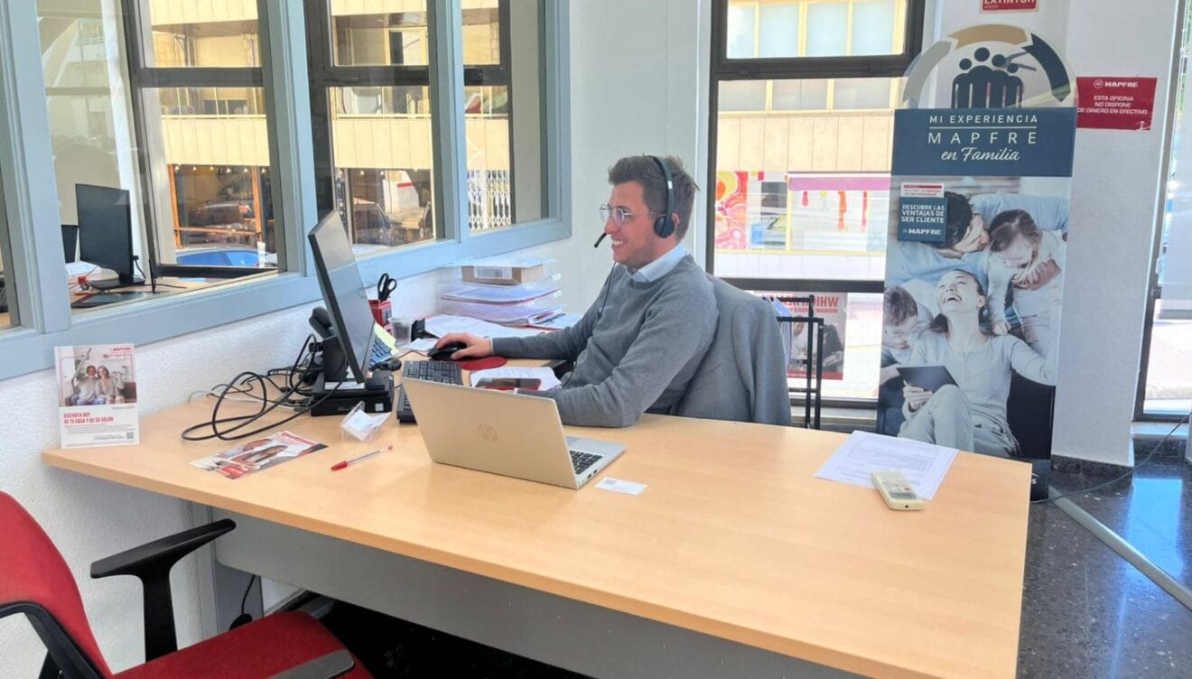 Trato cercano y profesional en MAPFRE Puerto Jávea