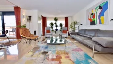 Zona de estar perfecta para disfrutar de la luz natural