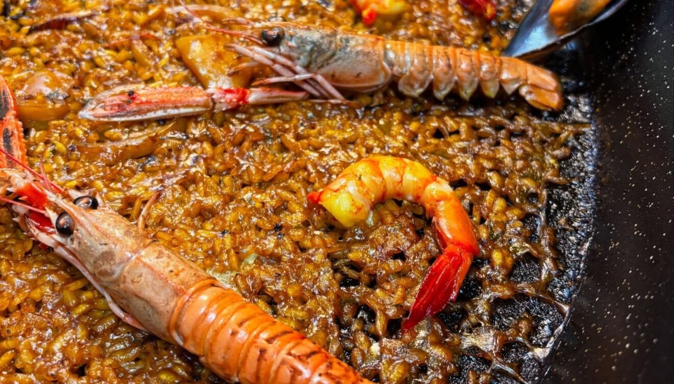 Arroces hechos al momento con producto fresco y pasión