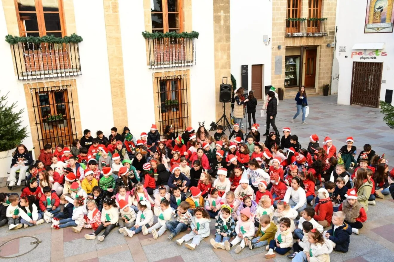 El alumnado del CEIP Mediterrània de Xàbia