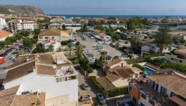 El puerto de Jávea en los meses más serenos