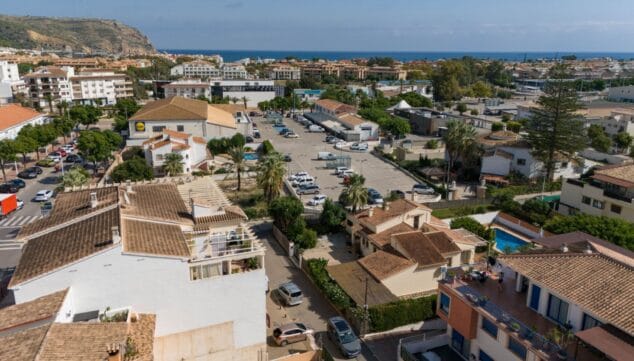 Imagen: El puerto de Jávea en los meses más serenos