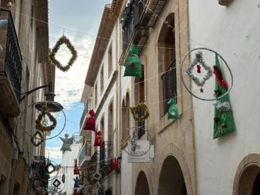 Las calles de Xàbia visten de Navidad  (8)