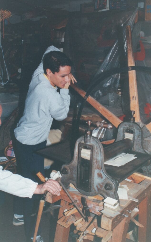 Imagen: Mi nieto Juan Codina Torres en el tórculo