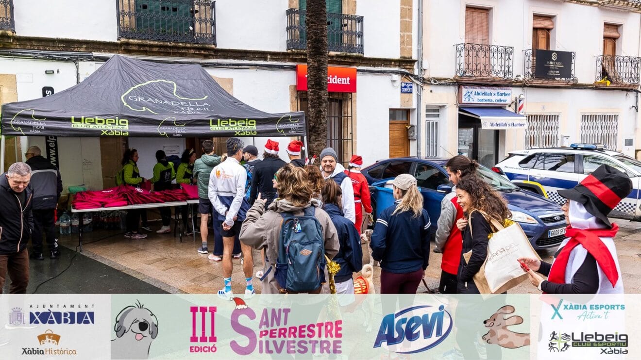 Recogida de dorsales en la San Silvestre Perrestre de Xàbia