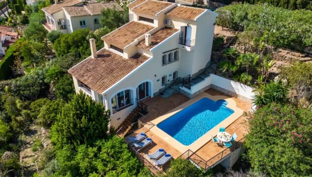 Imagen: Villa vacacional con piscina privada y vistas en La Sella Dénia