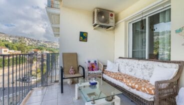 Balcón amplio con vistas abiertas en el Puerto de Jávea Terramar Costa Blanca