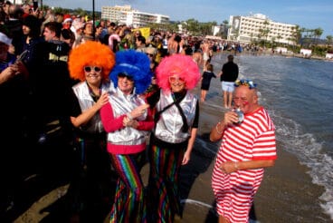 Baño Solidario de Año Nuevo 2026 en Xàbia (25)