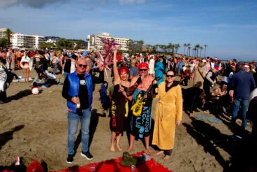 Baño Solidario de Año Nuevo 2026 en Xàbia (79)