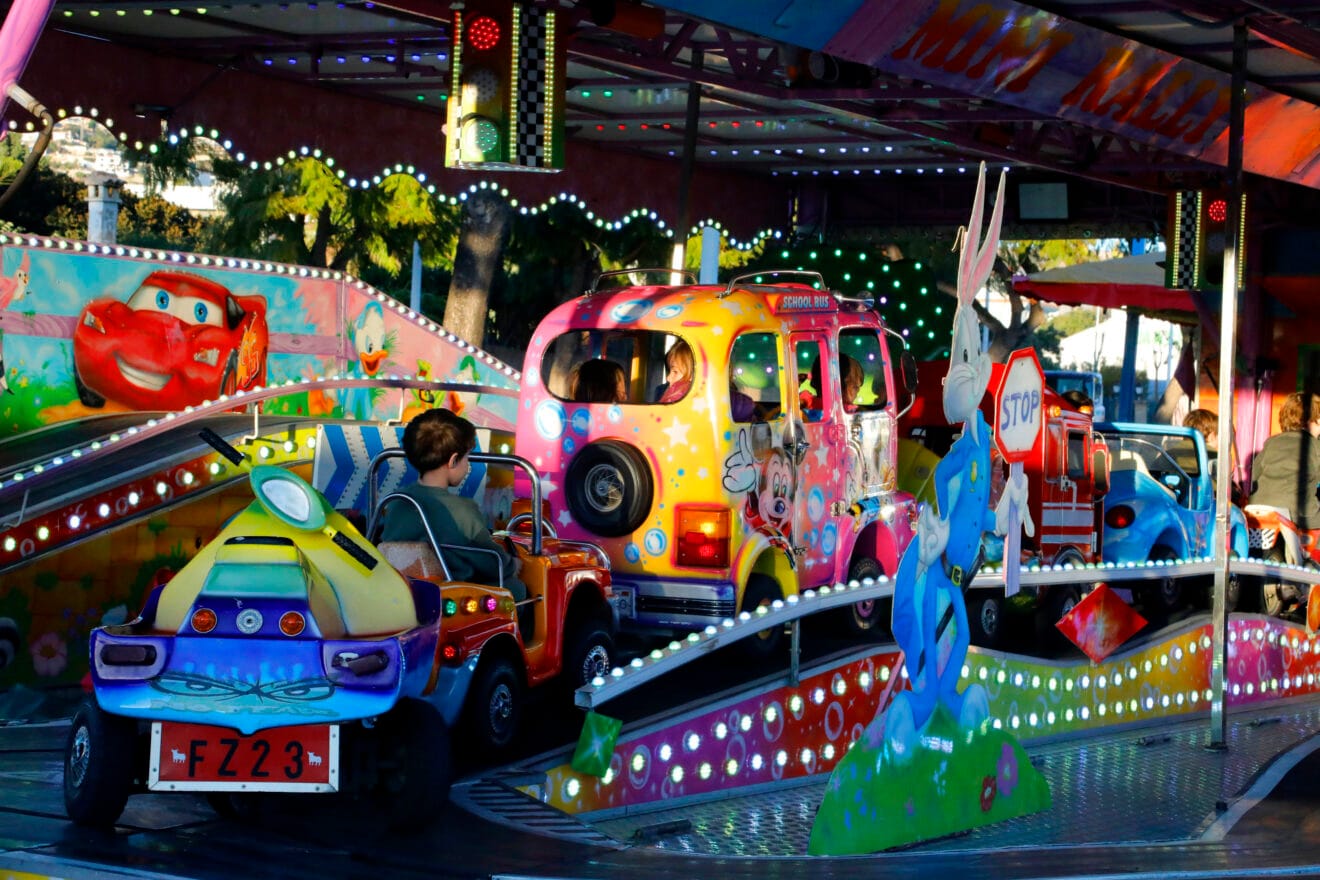 El Día del Niño convirtió la feria de Xàbia en un punto de encuentro para familias y visitantes (7)