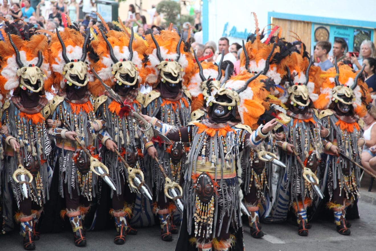 Filà Schaitans en el desfile de Gala de Moros y Cristianos de Xàbia 2023