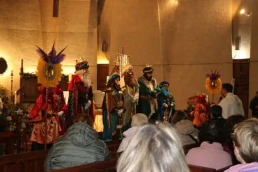 Los Reyes Magos de Oriente reciben a los niños en la Parroquia de Loreto de Xàbia (1)