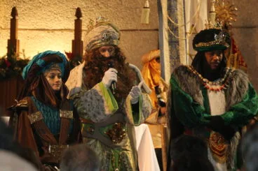Los Reyes Magos de Oriente reciben a los niños en la Parroquia de Loreto de Xàbia (16)
