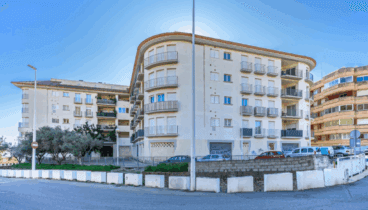 Apartament ampli en venda al Port de Xàbia