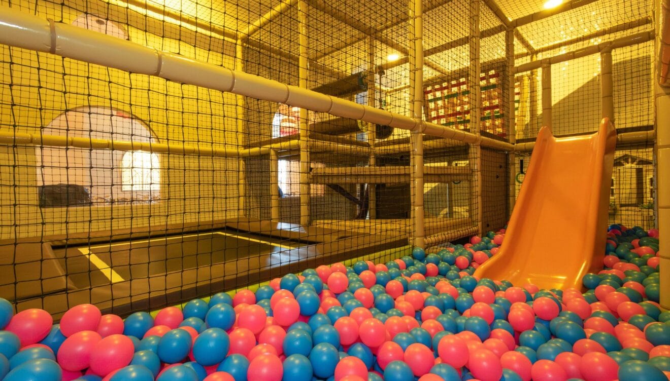 Centro especializado en diversión infantil