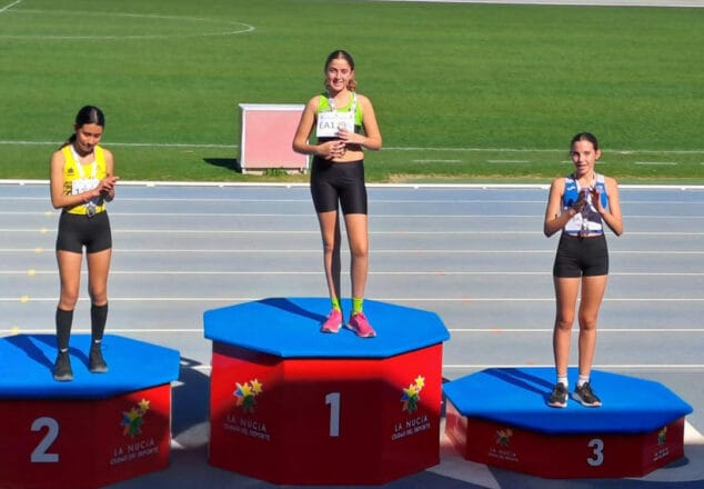 Imagen: Inés en lo alto del podio