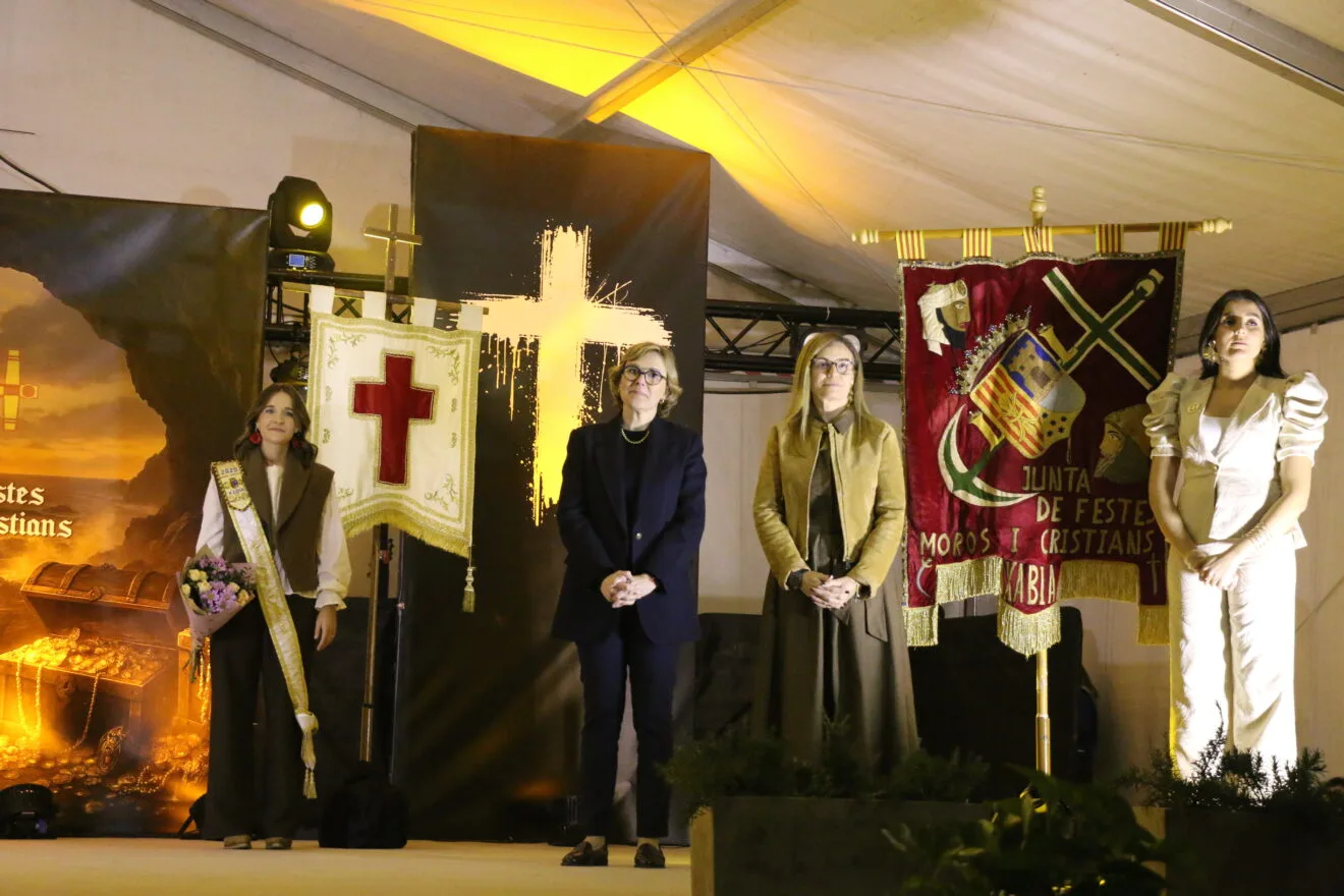 Mig Any. Acto de relevo de cargos (9)