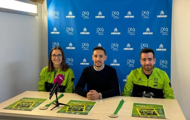 Imatge: Presentació de la Volta a Peu a Xàbia