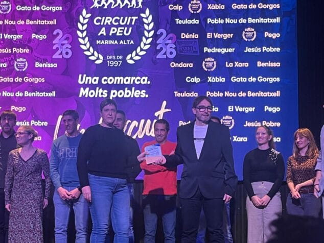 Bild: Ehrung für Madelane bei der Circuit a Peu Gala