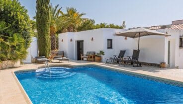 Vila amb piscina privada a prop de la platja a Xàbia