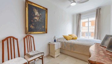 Habitatge a prop supermercats i restaurants a Xàbia