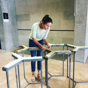 La artista Anja Krakowski