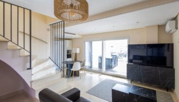 Ático dúplex en Jávea con espacios luminosos y ambiente acogedor