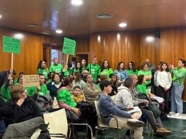 Concentración de docentes en Xàbia