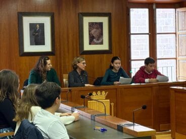 Consellers d’Infància durante el acto de presentación de propuestas