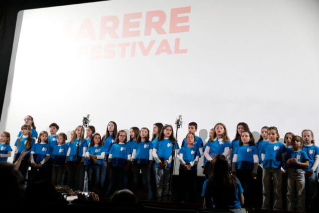Imagen: Actuación de Petit Ars en el Marere Film Festival