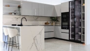 El contraste como clave del diseño de cocinas modernas y equilibradas (8)