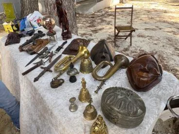Mercat d’Antiguitats i vintage en el Riurau d’Arnauda de Xàbia (11)