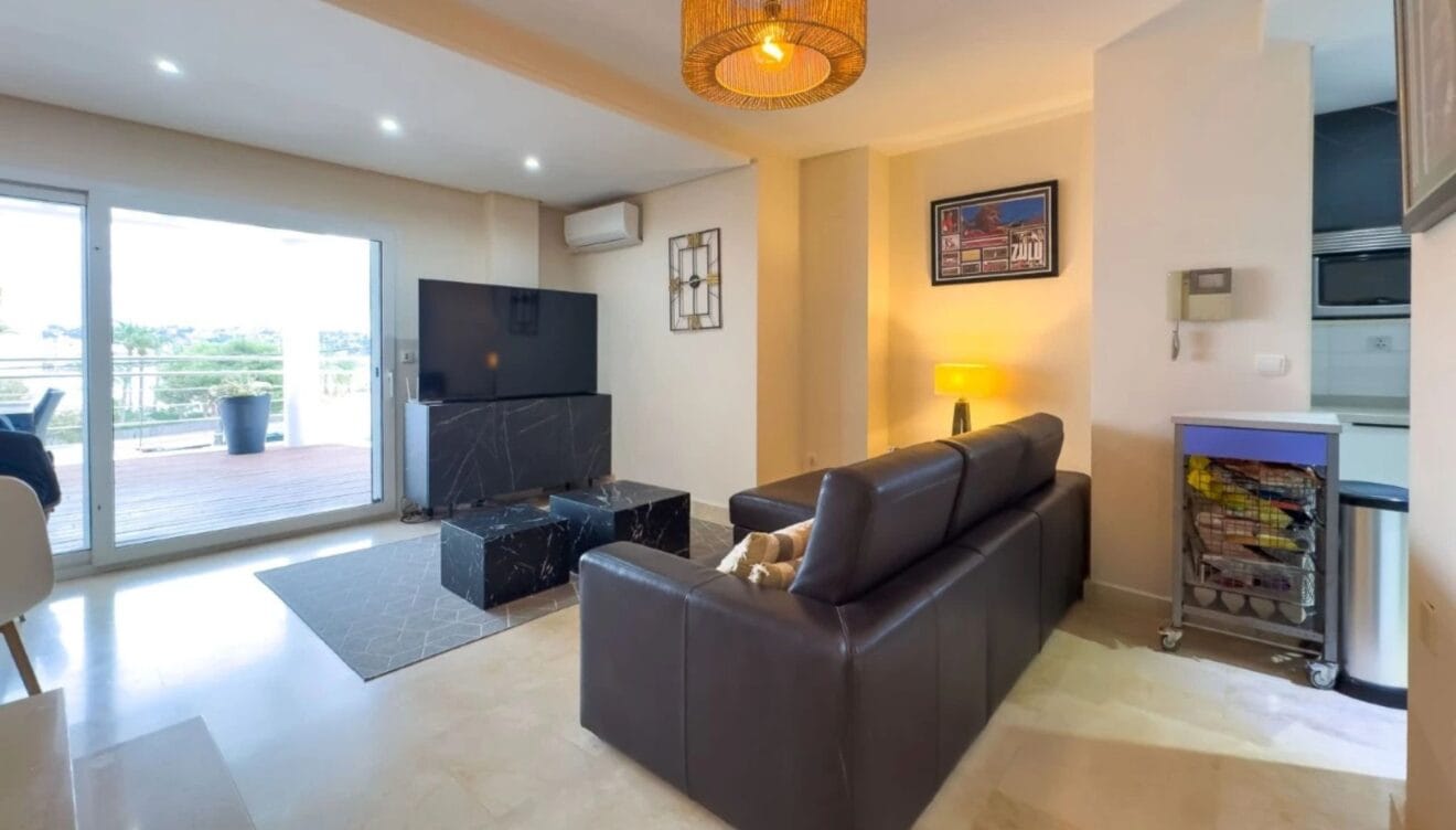 Propiedad en Jávea con amplitud y estilo de vida mediterráneo