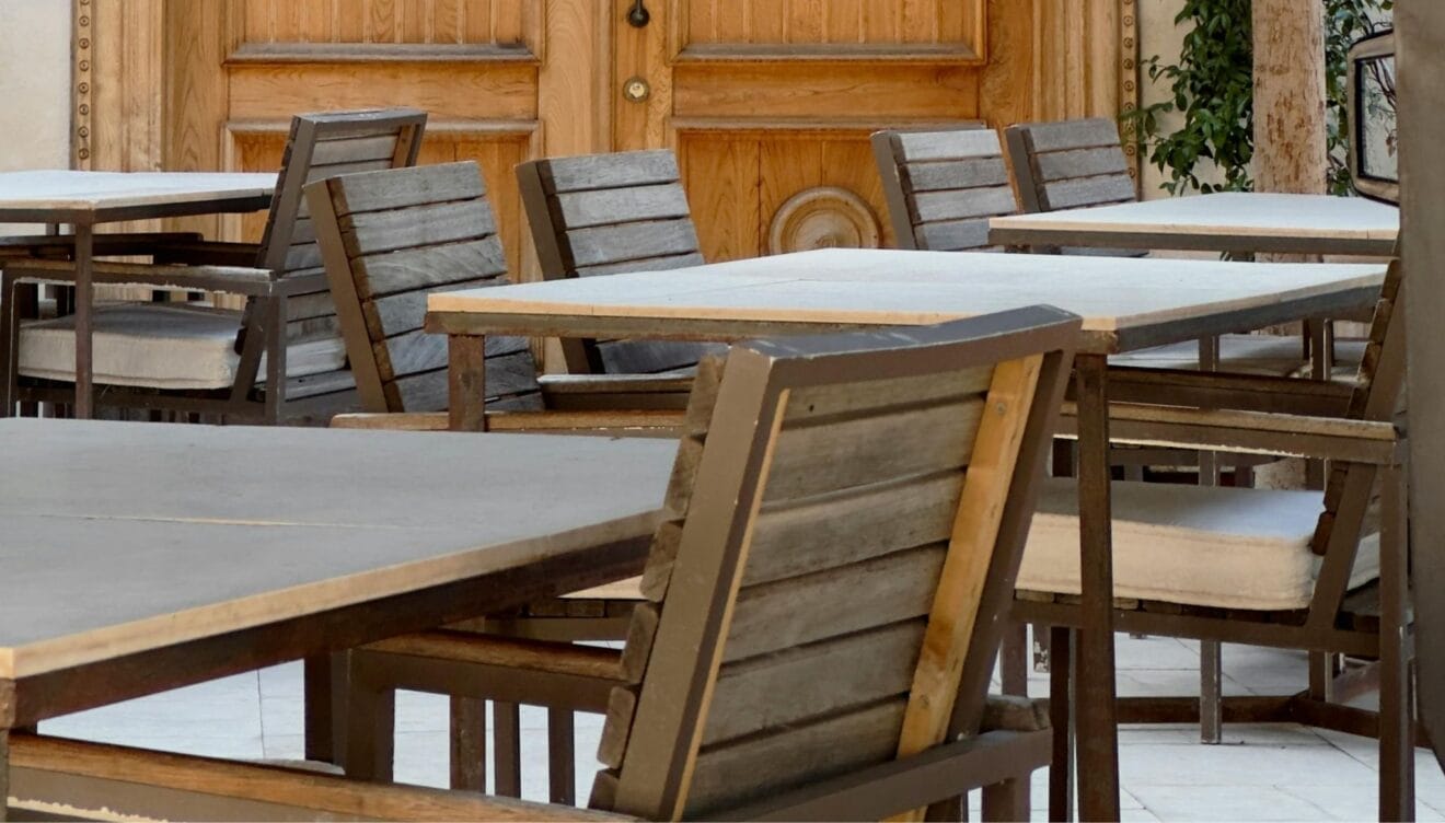 Soluciones para proteger pavimentos y mobiliario exterior