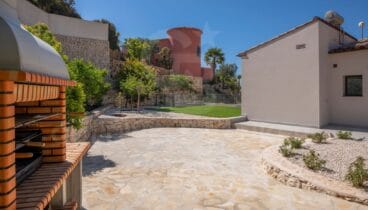 Terrazas abiertas con espacio para ocio y descanso