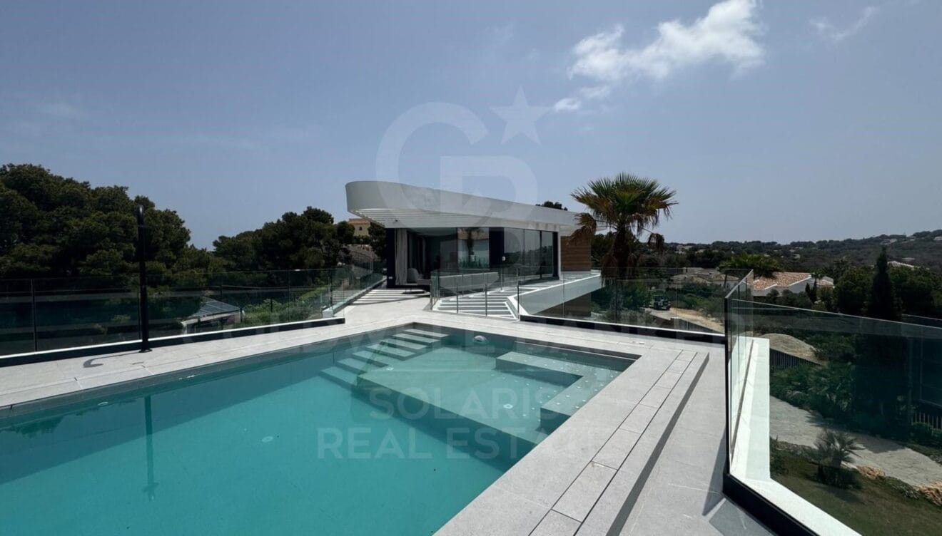 Villa moderna con vistas al Mediterráneo en Portichol Balcón al Mar Jávea