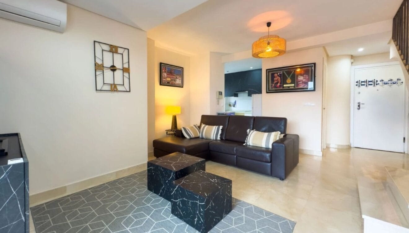 Vivienda en la costa de Jávea con espacios abiertos y confort