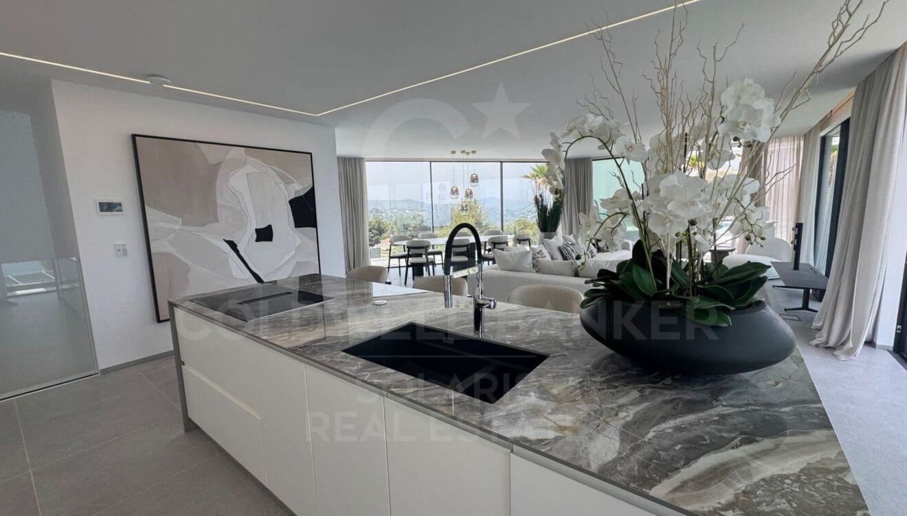 Vivienda exclusiva con amplios espacios en Jávea