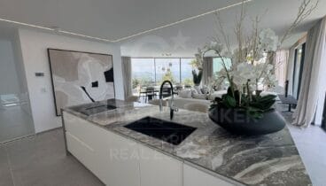 Vivienda exclusiva con amplios espacios en Jávea