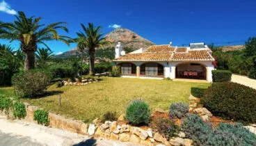 Casa Danesa en Balcón al Mar con piscina privada y tranquilidad