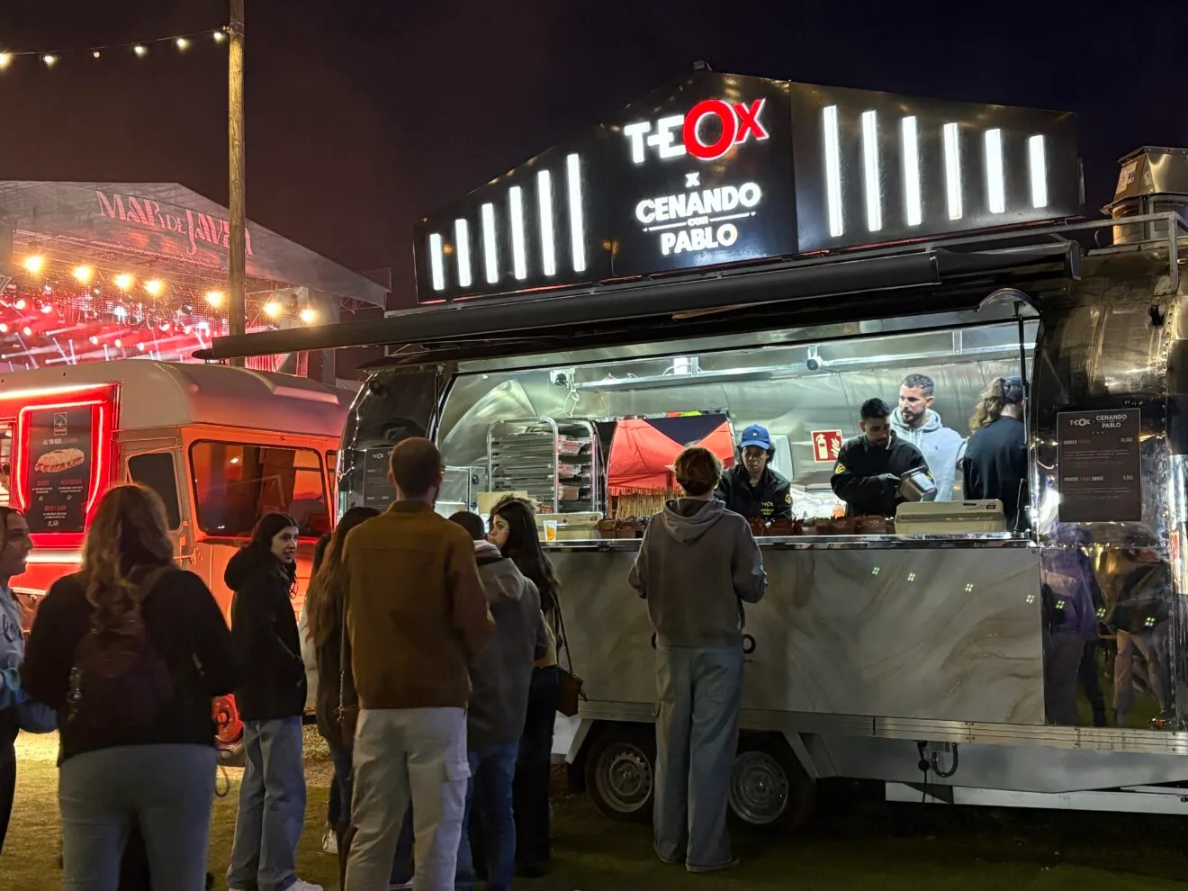 Cientos de personas disfrutaron del primer día de Mar de Jávea  (17)