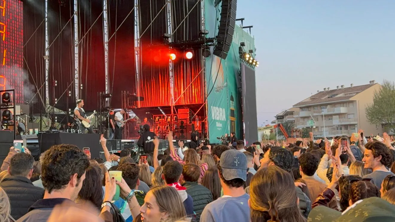 Cientos de personas disfrutaron del primer día de Mar de Jávea  (22)