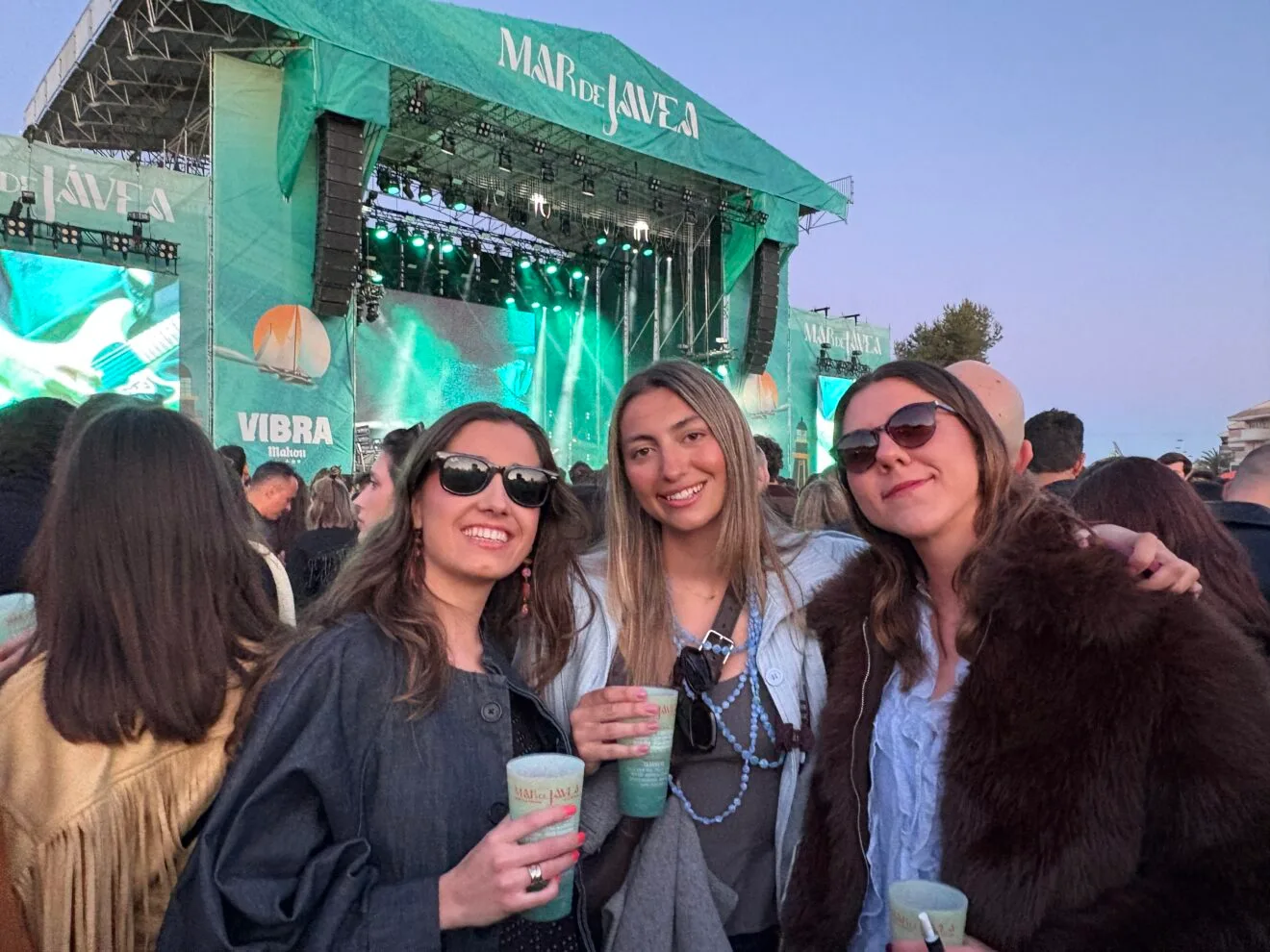 Cientos de personas disfrutaron del primer día de Mar de Jávea  (28)