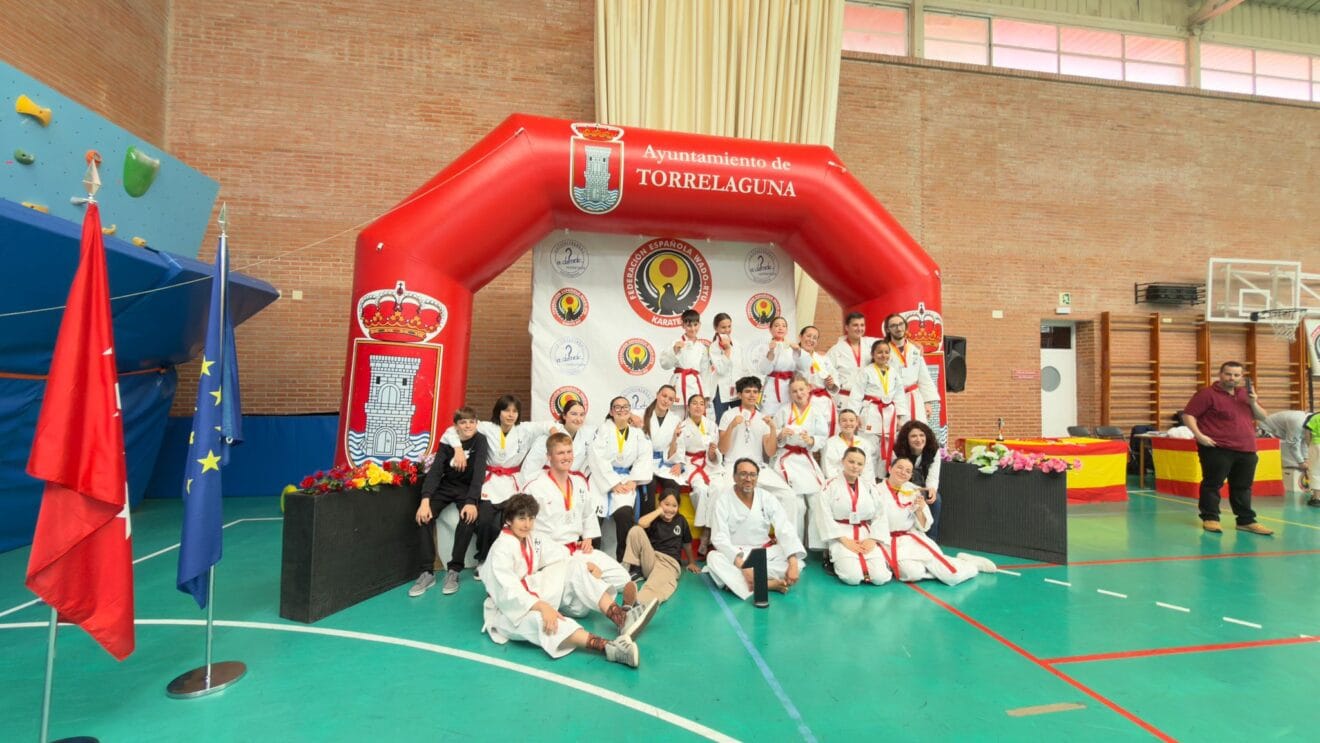 Competidores en la Copa de España de Karate (1)