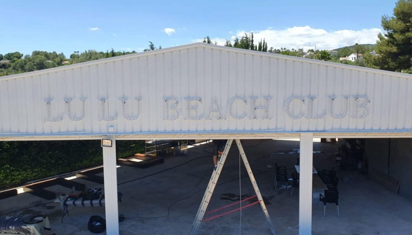 Diseños en gran formato que destacan a larga distancia