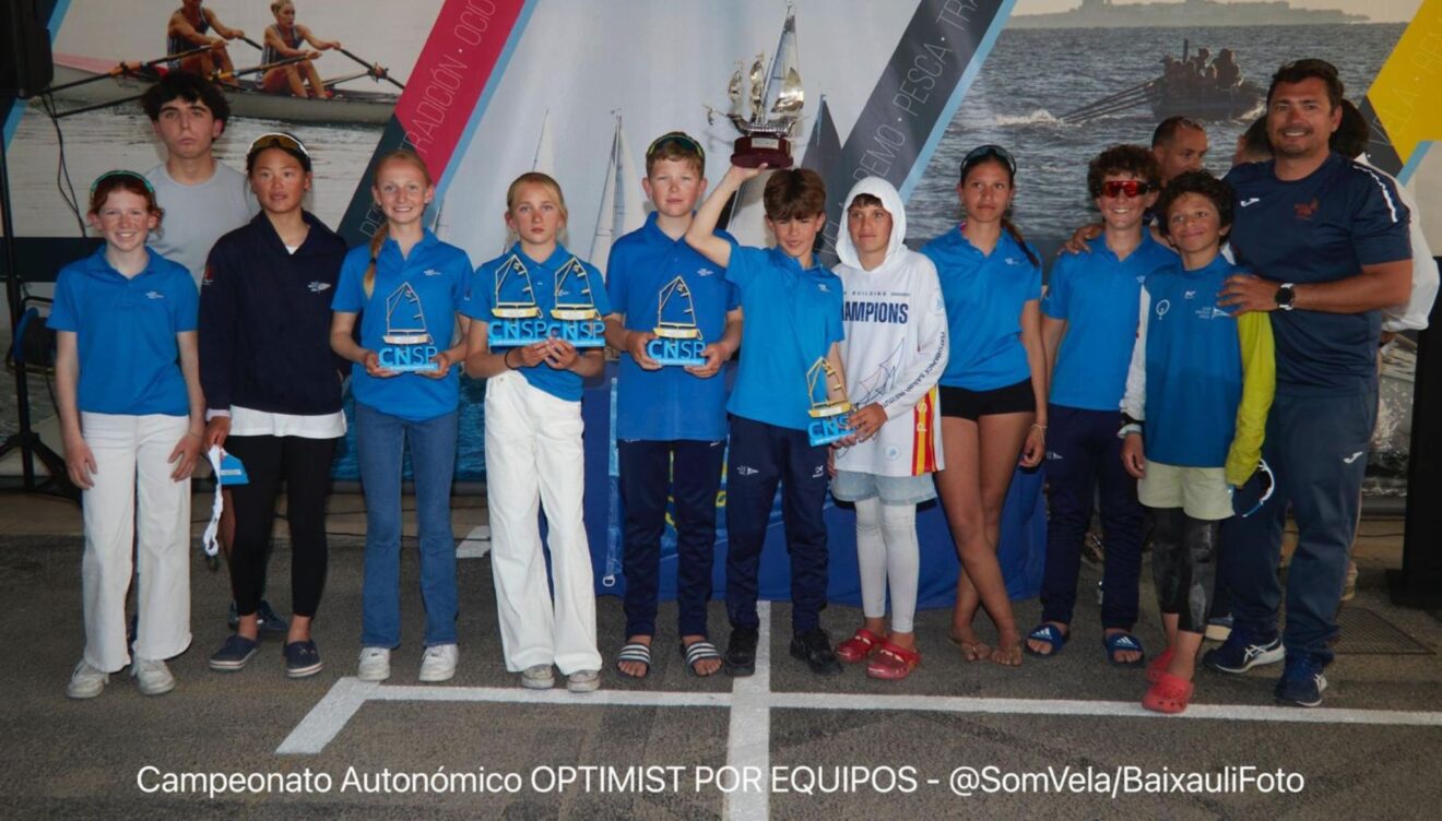 El CN Jávea hace historia con un pleno de títulos en el Autonómico de Optimist 2026