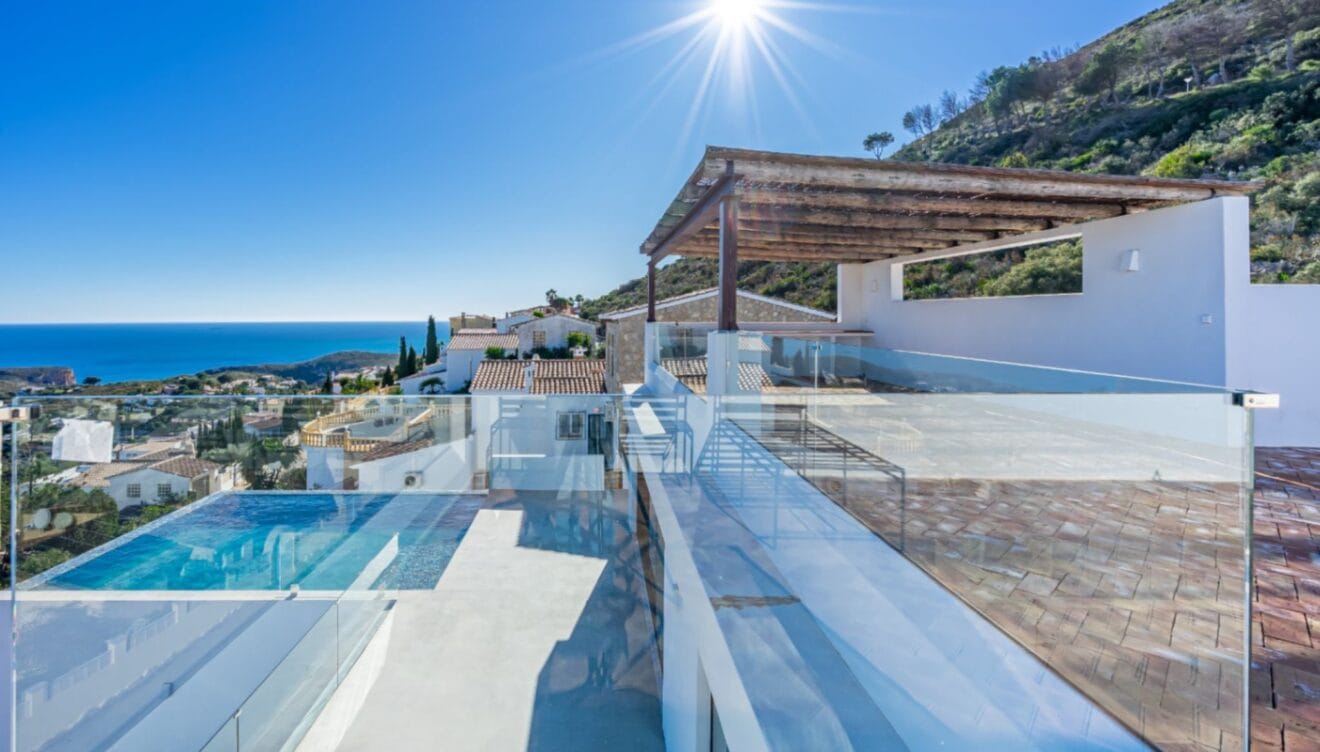 Entorno privilegiado con vistas abiertas y gran luminosidad