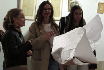 Exposición ‘Scrapology’ de Imma Mengual y Nina Llorens en el Museu Soler Blasco de Xàbia (32)